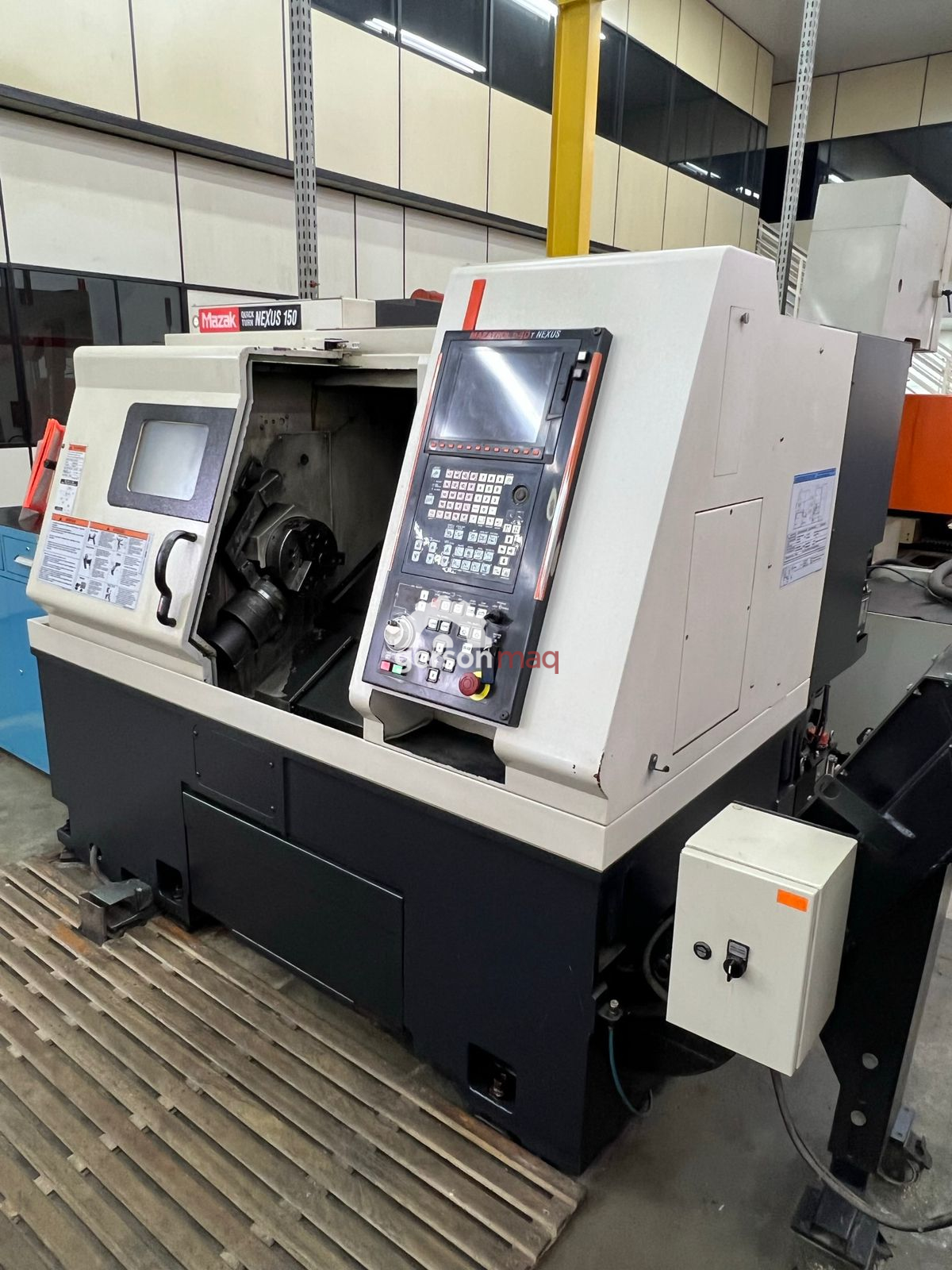 TORNO CNC MAZAK NEXUS QTN 150 - 500 ANO 2005